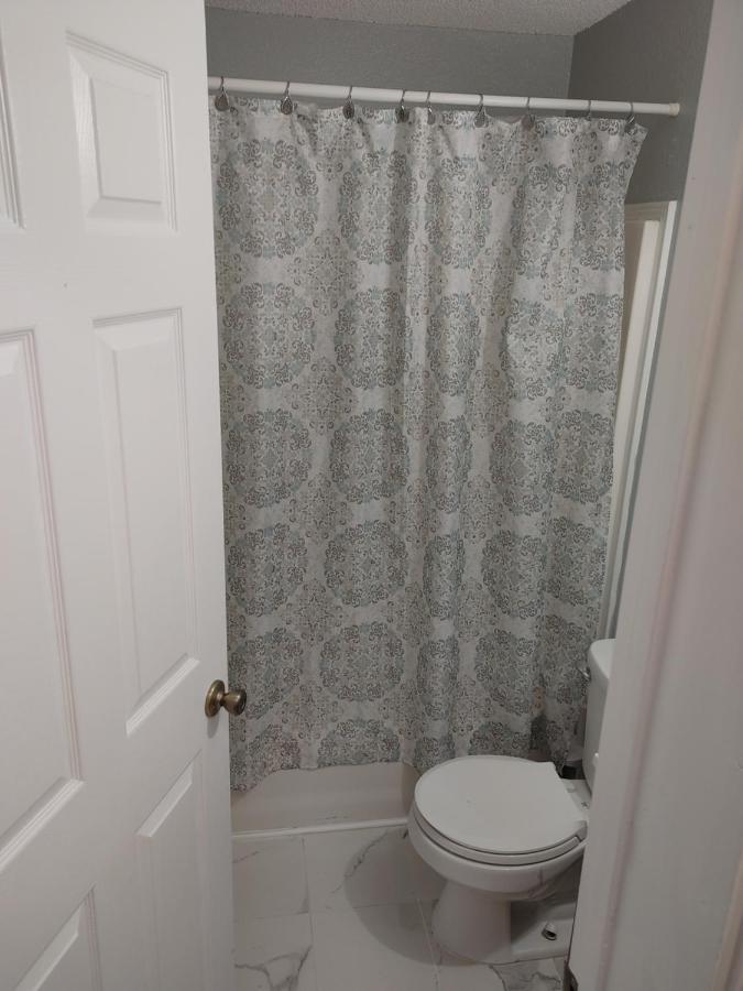 The Kind House Hosting, Low Monthly Rates, Traveling Nurses, Fletc, & Travelers! Brunswick Bagian luar foto